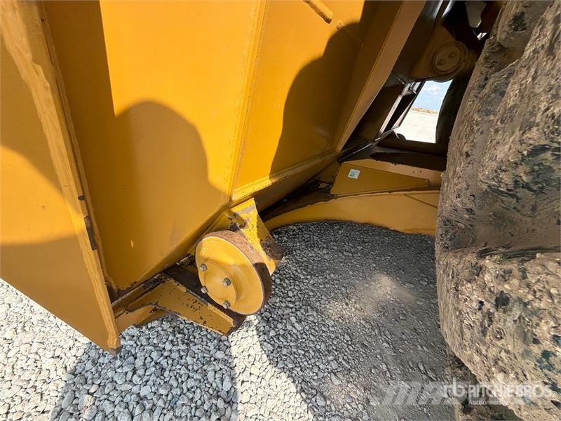 CAT 637K Motor Scraper كاشطات