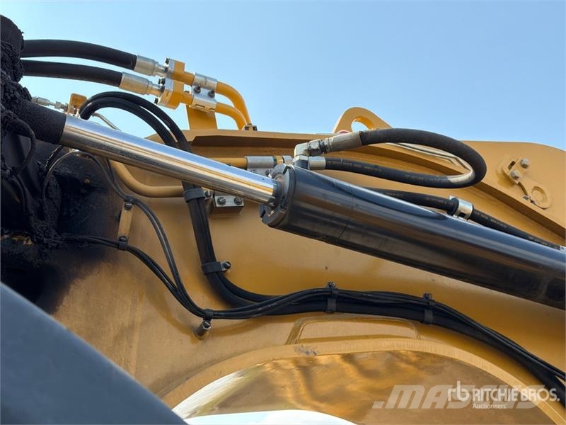CAT 637K Motor Scraper كاشطات