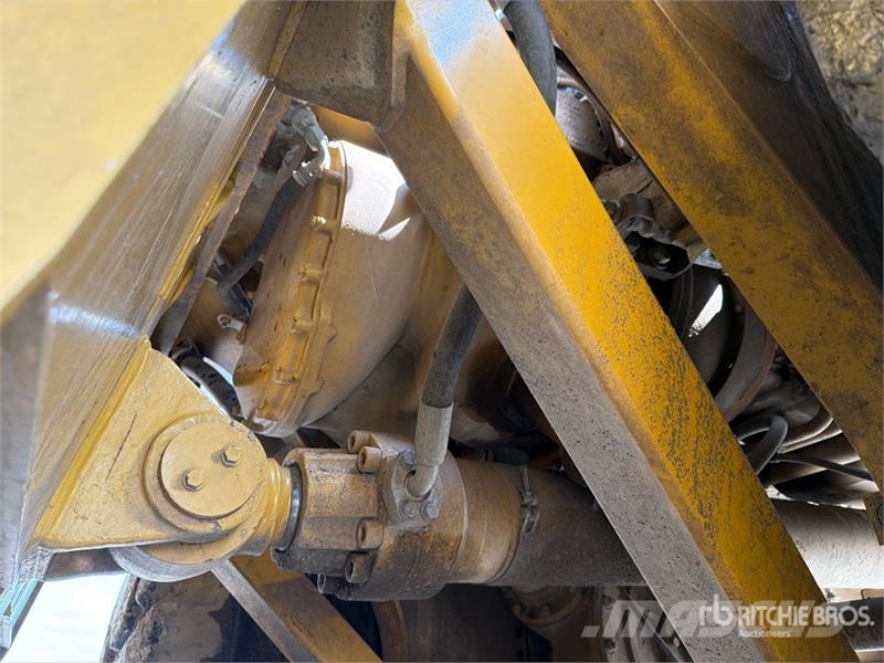 CAT 637K Motor Scraper كاشطات