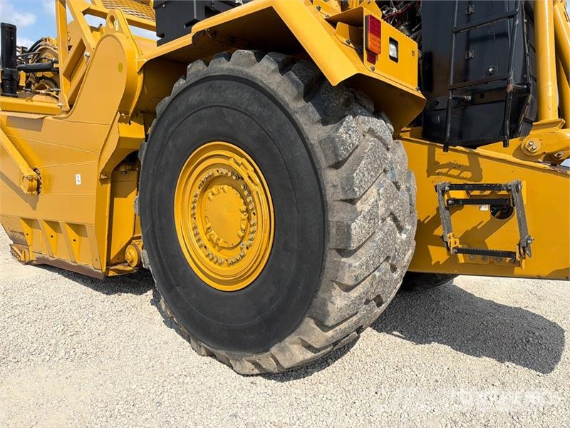 CAT 637K Motor Scraper كاشطات