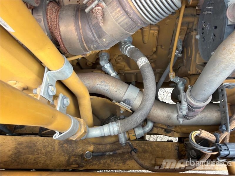 CAT 637K Motor Scraper كاشطات