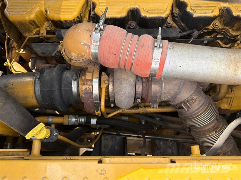 CAT 637K Motor Scraper كاشطات