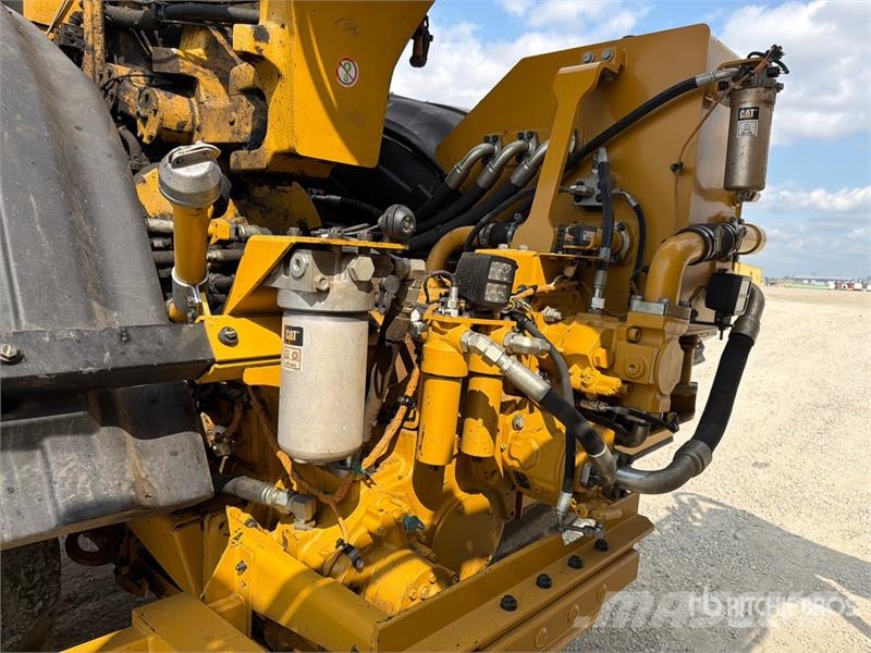 CAT 637K Motor Scraper كاشطات