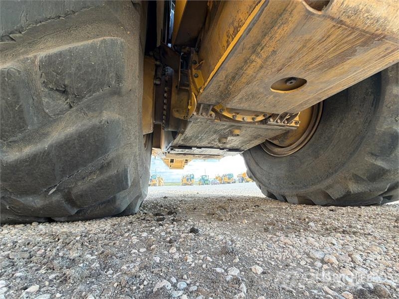 CAT 637K Motor Scraper كاشطات