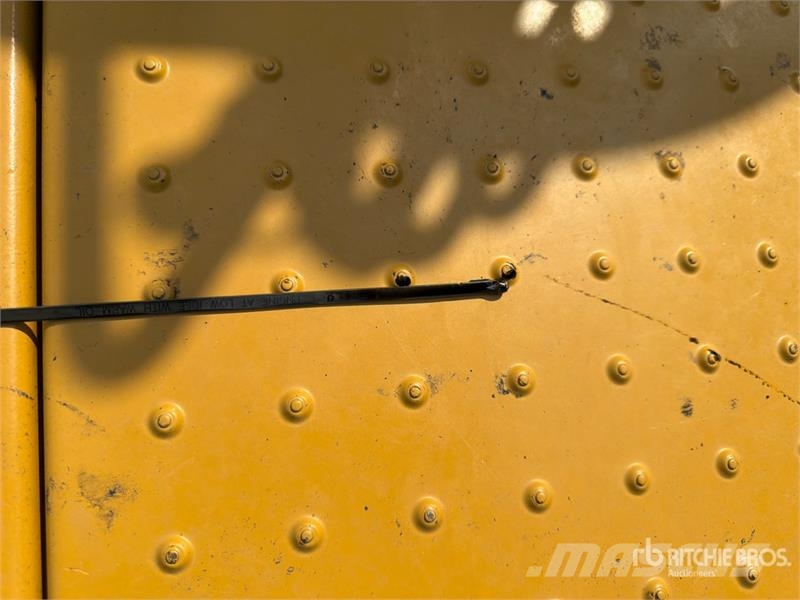 CAT 637K Motor Scraper كاشطات