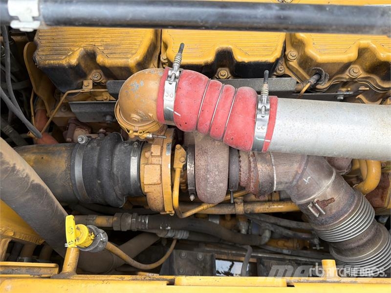 CAT 637K Motor Scraper كاشطات