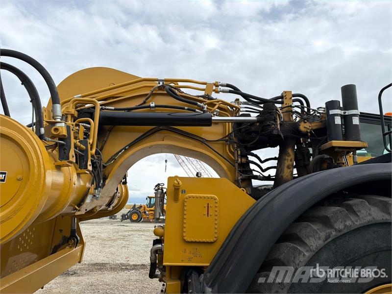 CAT 637K Motor Scraper 스크레이퍼