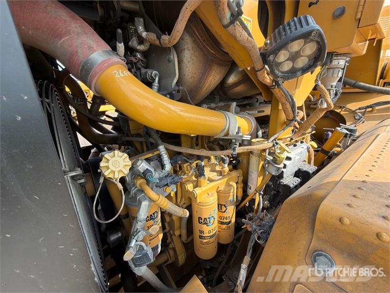 CAT 637K Motor Scraper كاشطات