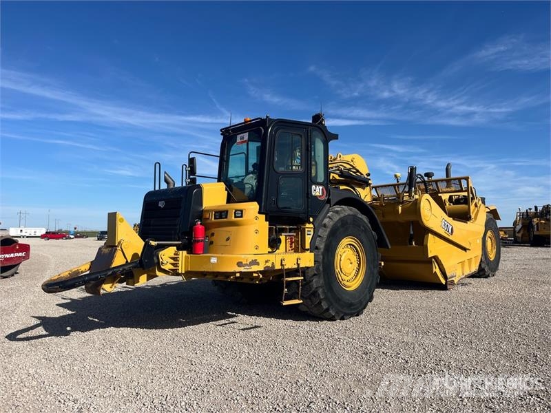 CAT 637K Motor Scraper Skrēperi