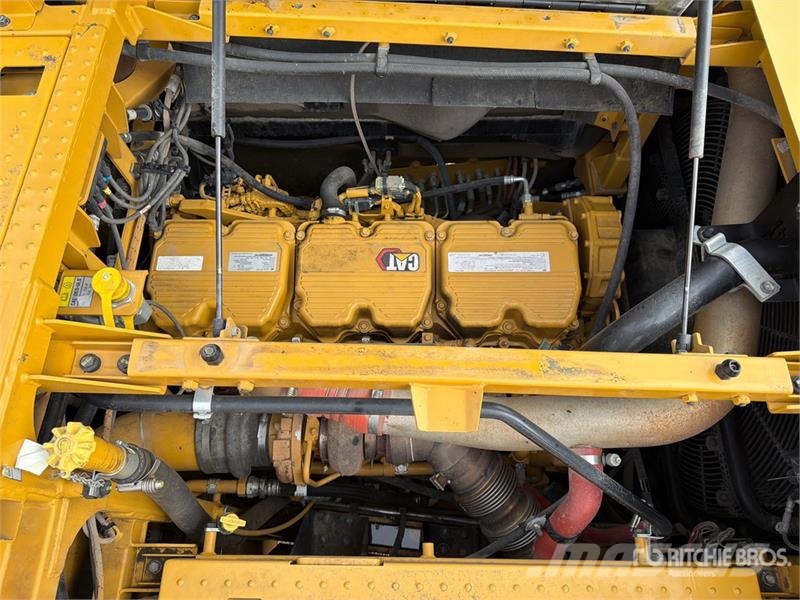 CAT 637K Motor Scraper 스크레이퍼