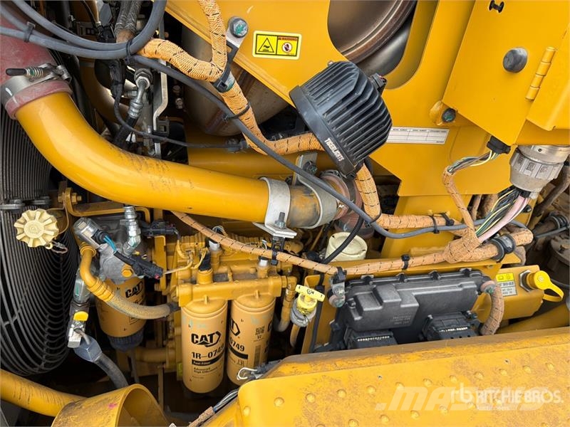 CAT 637K Motor Scraper كاشطات