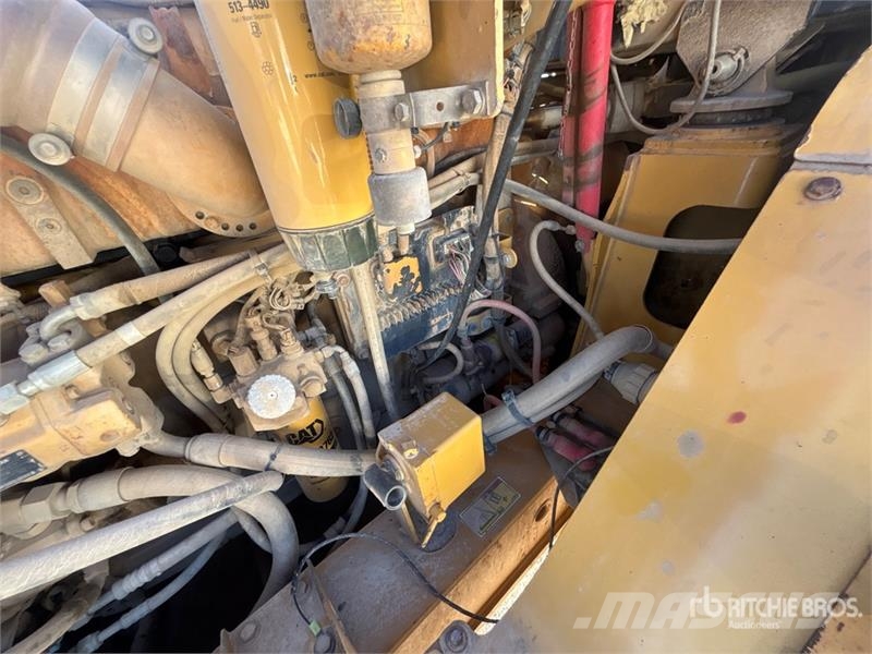 CAT 735 Articulated Haulers