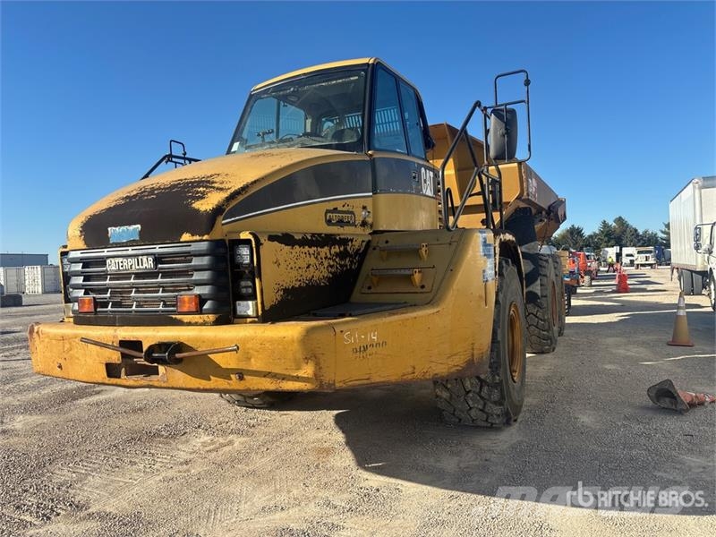 CAT 735 Articulated Haulers