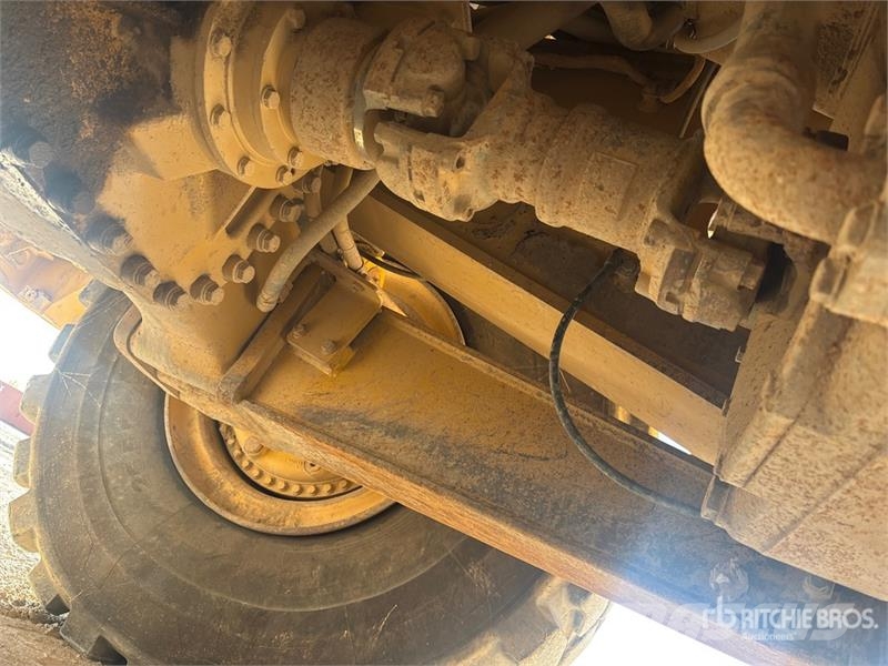 CAT 735 Articulated Haulers