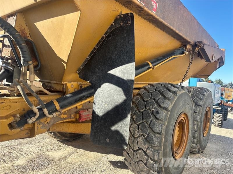 CAT 735 Articulated Haulers