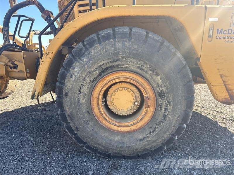 CAT 740 Caminhão basculante articulado ADT