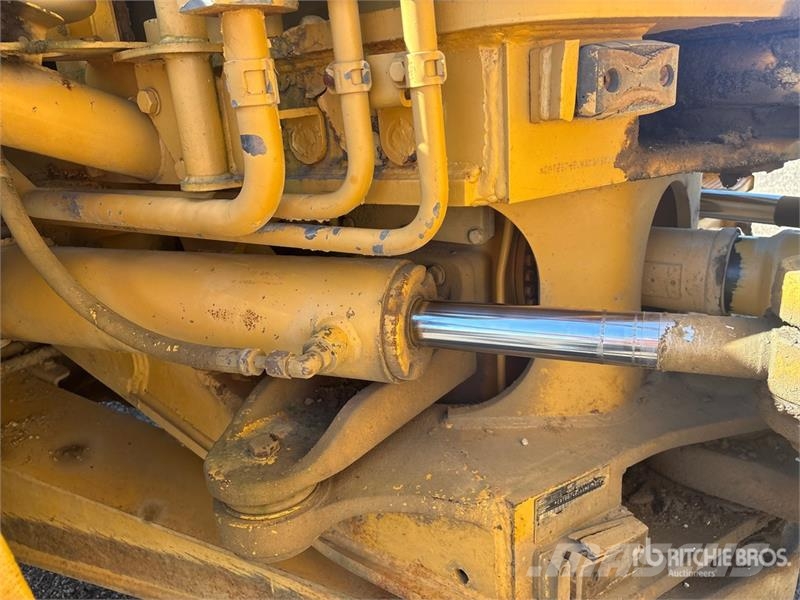 CAT 740 Caminhão basculante articulado ADT