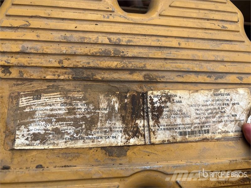CAT 745C 鉸接式起吊車