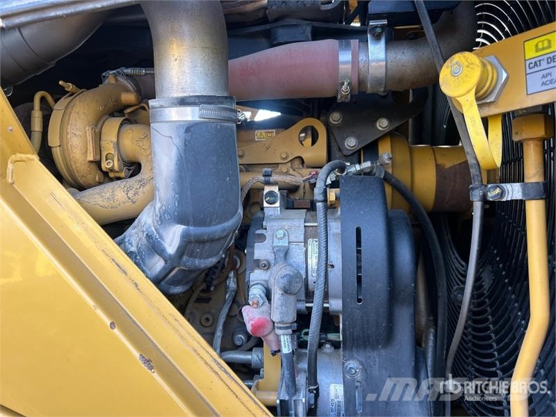 CAT 815 Soil compactors