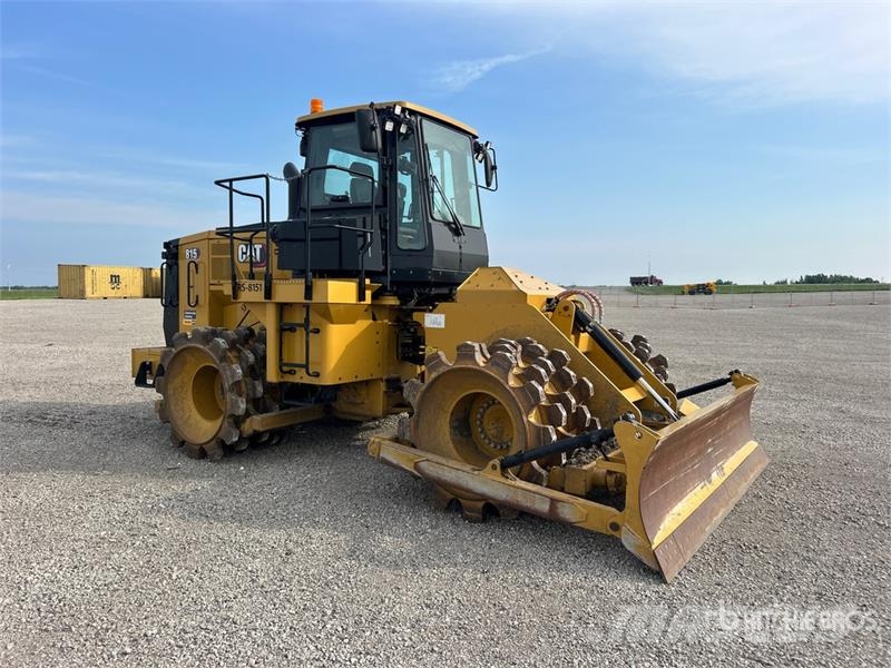 CAT 815 Soil compactors
