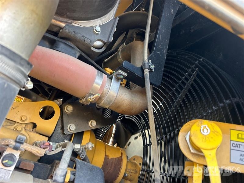 CAT 815 Soil compactors