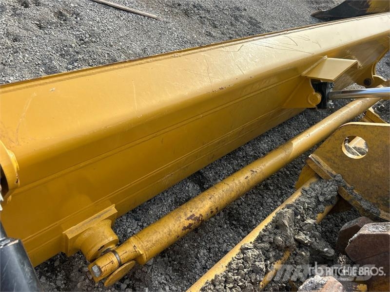 CAT 815 Soil compactors