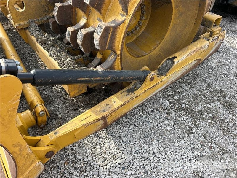 CAT 815 Soil compactors