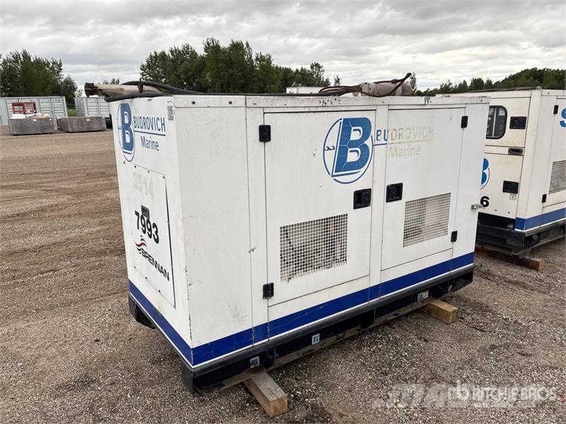 CAT 903 Skid-Mounted Generator Set مولدات ديزل
