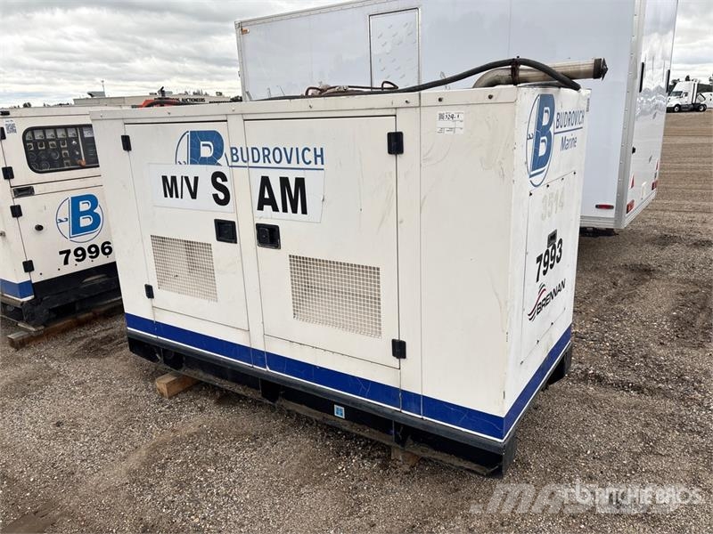 CAT 903 Skid-Mounted Generator Set مولدات ديزل