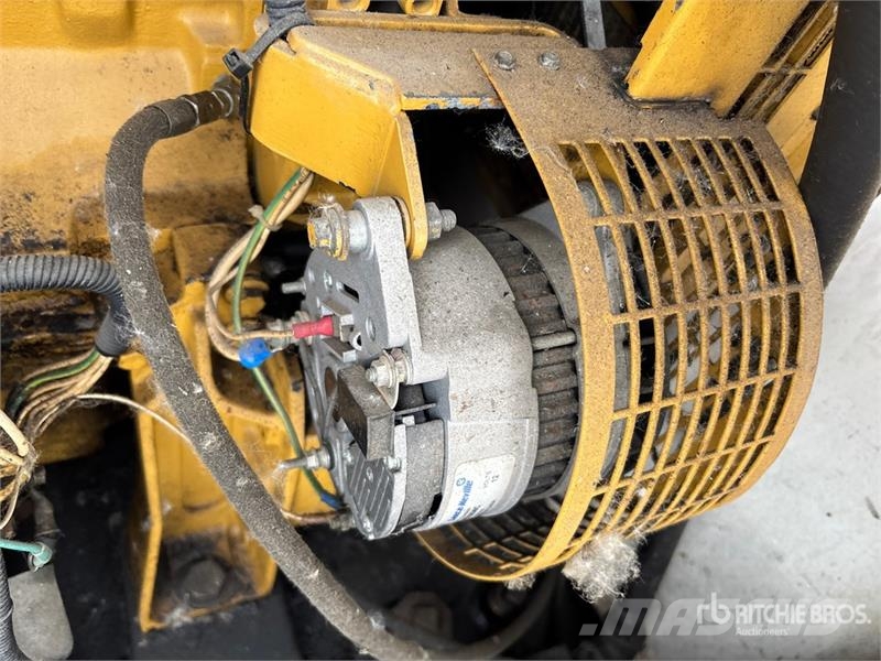 CAT 903 Skid-Mounted Generator Set مولدات ديزل