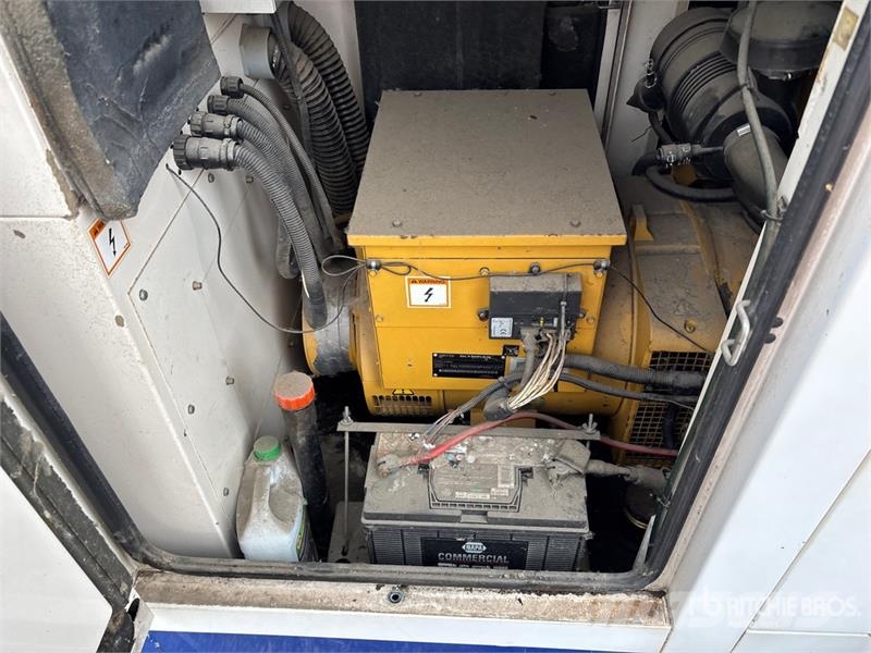 CAT 903 Skid-Mounted Generator Set مولدات ديزل