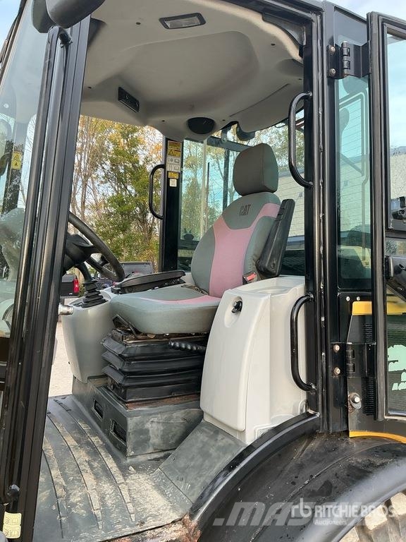 CAT 906M Wheel Loader Rataslaadurid
