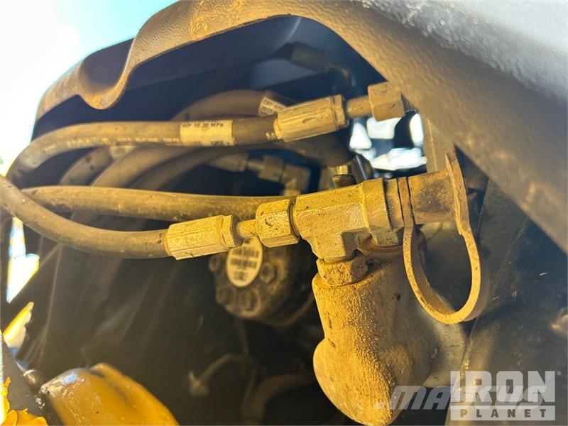 CAT 906M Wheel Loader 휠로우더