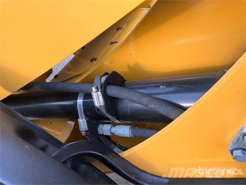 CAT 906M Wheel Loader Rataslaadurid