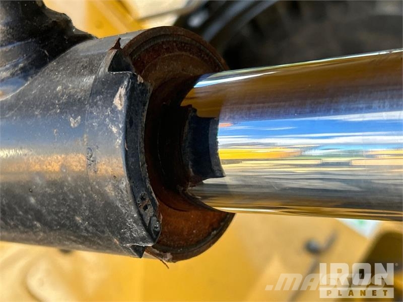 CAT 906M Wheel Loader 휠로우더