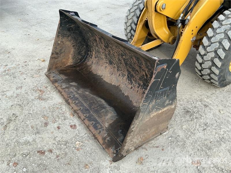 CAT 906M Wheel Loader Rataslaadurid