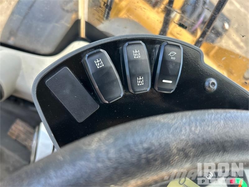CAT 906M Wheel Loader 휠로우더