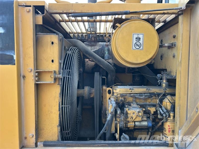 CAT 924F Фронтальні навантажувачі