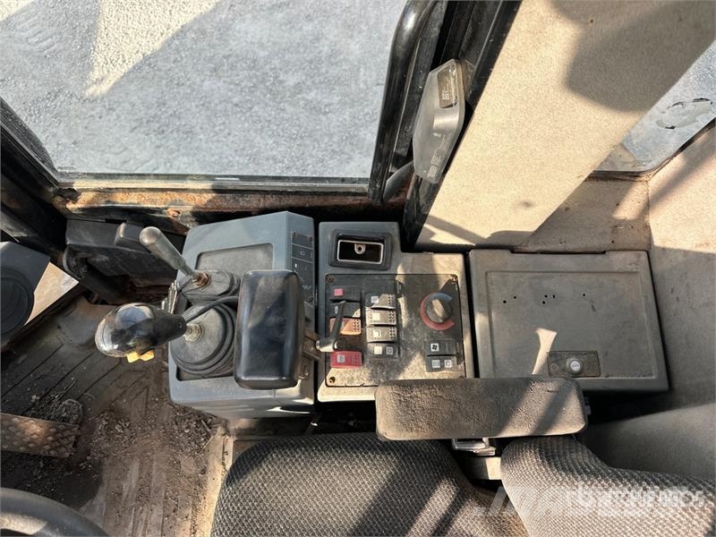 CAT 924G Kolesni nakladalci