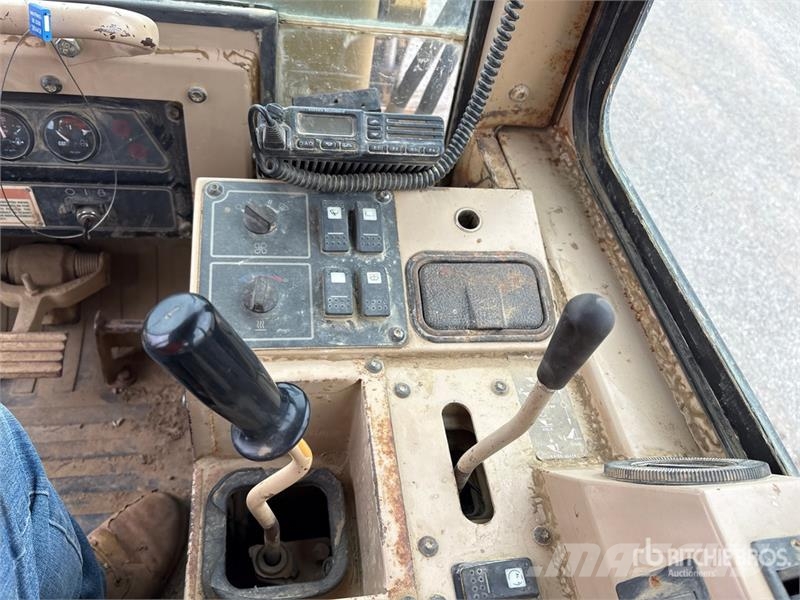 CAT 939C Paletli yükleyiciler