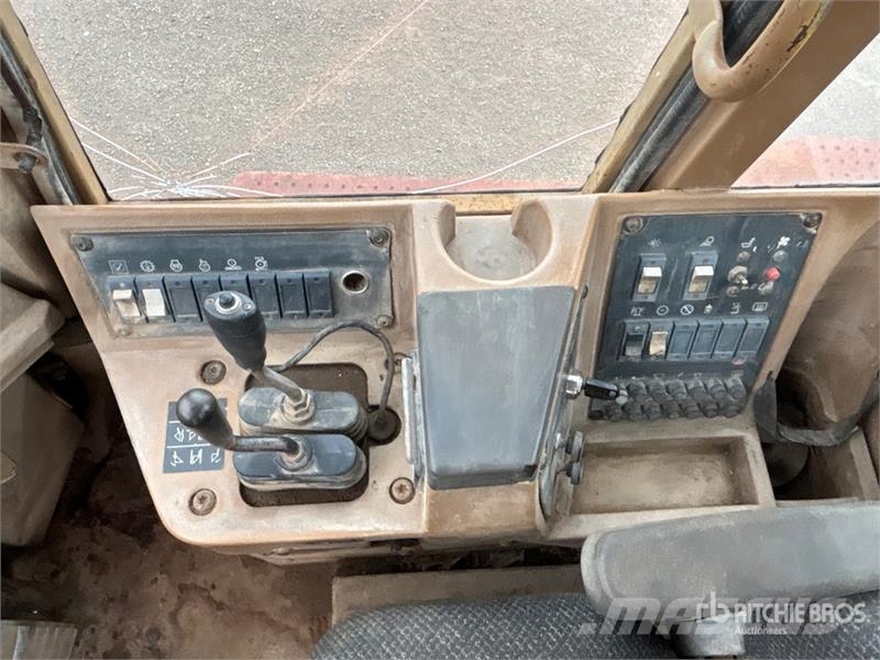CAT 950F Series II لوادر بعجل