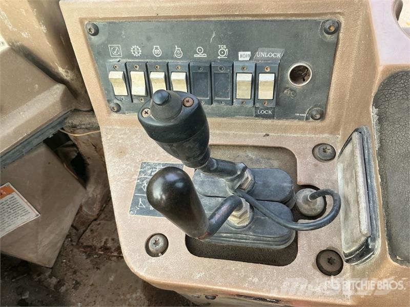 CAT 950F Series II Iekrāvēji uz riteņiem