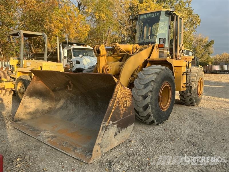 CAT 950F Series II Iekrāvēji uz riteņiem