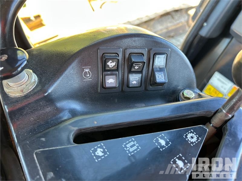 CAT 953C Crawler loaders