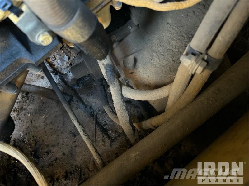 CAT 953C Crawler loaders