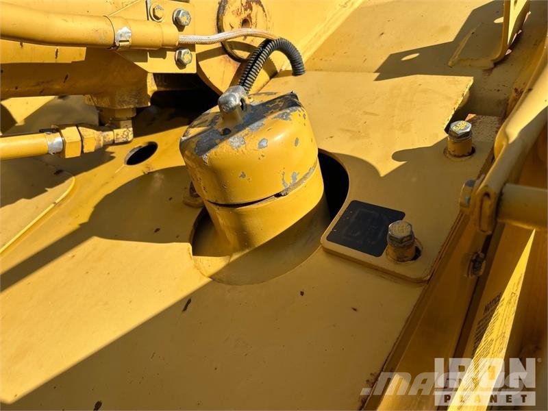 CAT 953C Crawler loaders