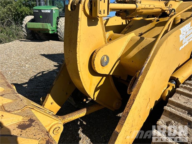 CAT 953C Crawler loaders