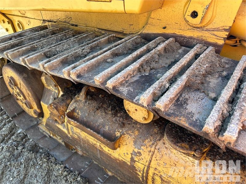 CAT 953C Crawler loaders