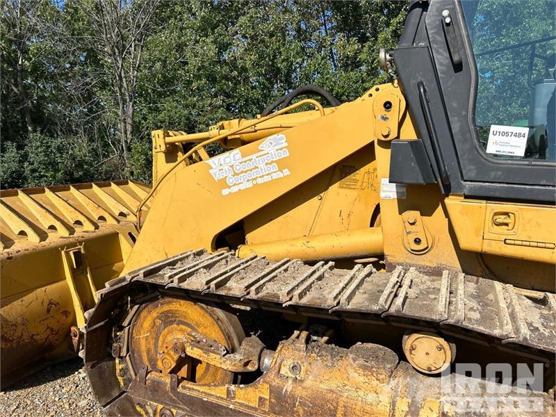 CAT 953C Crawler loaders