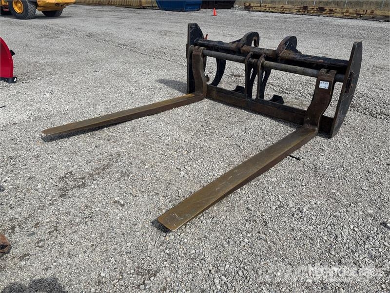 CAT 96 in Wheel Loader Forks 지게차